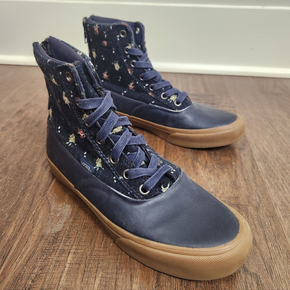 VANS MTE Sk8-Hi Floral Rain Boot